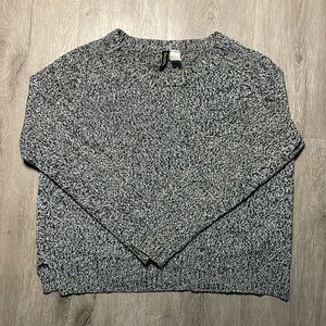 Divided H&M small knitted top